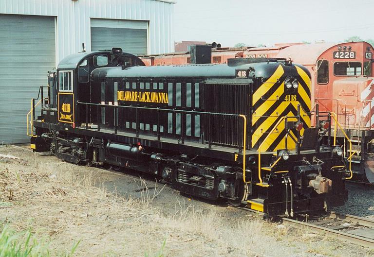 dl4118a.jpg