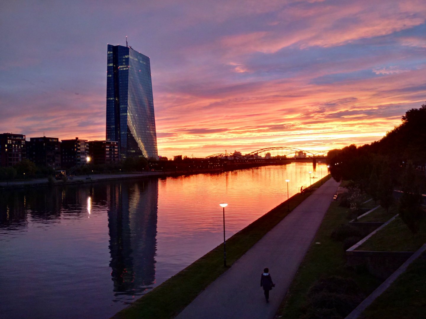 IMG_20171002_071920_hdr.jpg