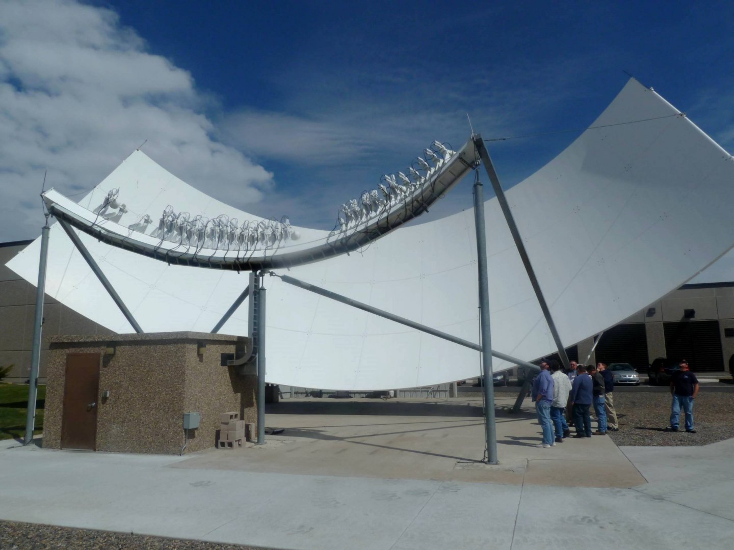 multifeed dish.jpg