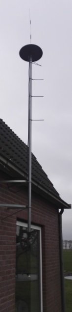 antenne.jpg.f3525361a4deb48f06286440ba11904b.jpg