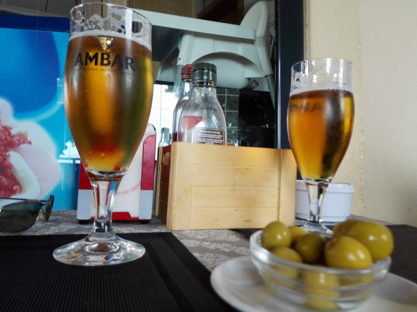 Ambar.thumb.jpg.875b25eccb070ccc0e892bb5a23ca7f0.jpg