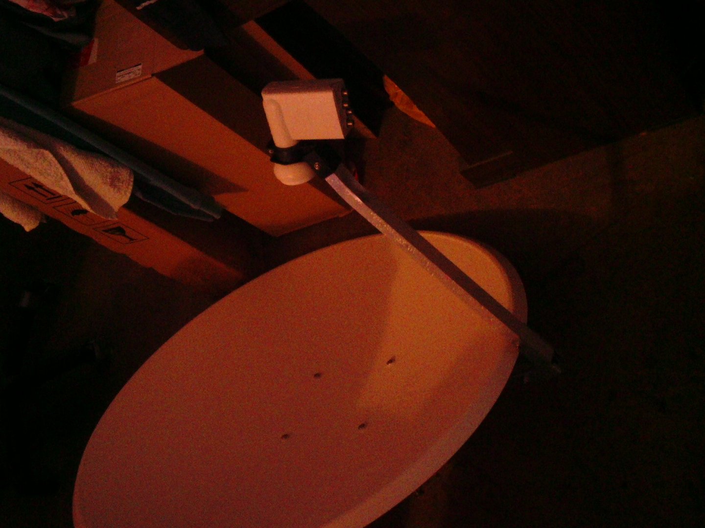 B&R-80x80x9cm.jpg
