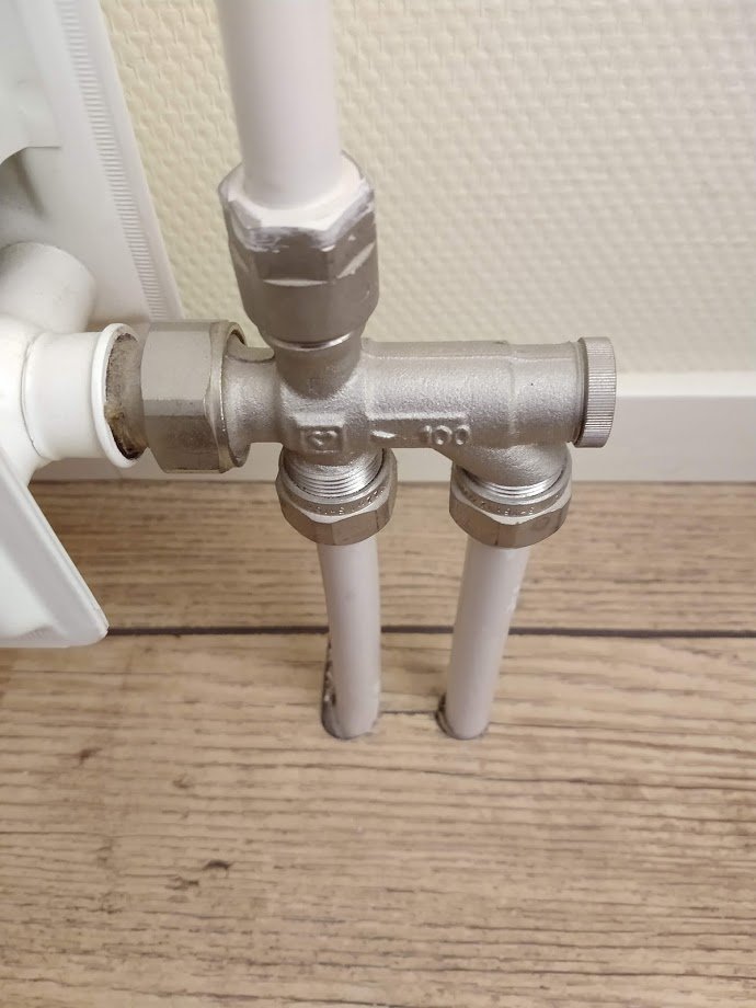 voetklep.jpg.6a12c0d95b517a1b8aa59cc8b8c2d07e.jpg