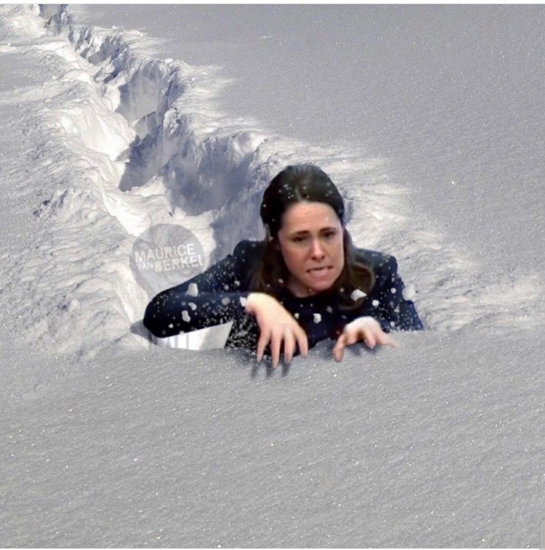 Irma.thumb.jpg.4f268ca0697aaaa8ca5b0e7f277a6d49.jpg
