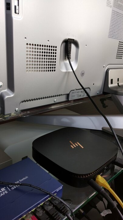 minipC.thumb.jpg.89c1caf61fb771905cd4a220aedfc34d.jpg