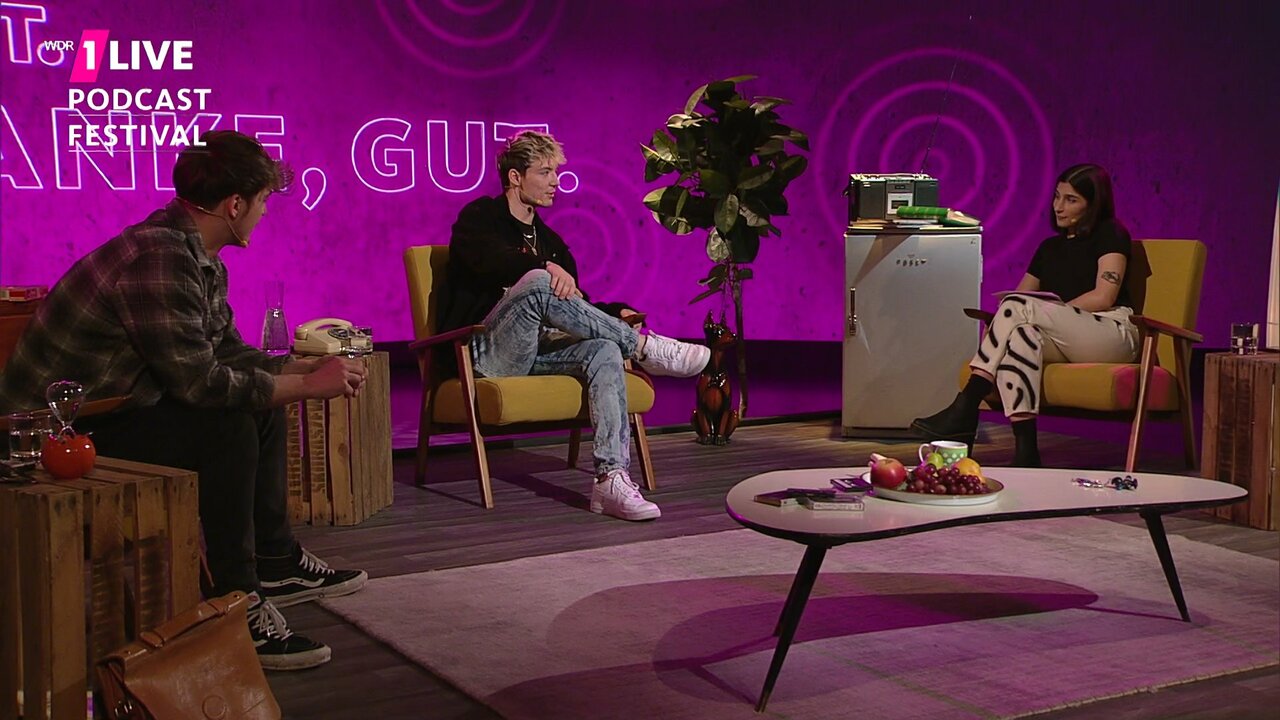 vlcsnap-2021-04-01-20h33m59s165.jpg