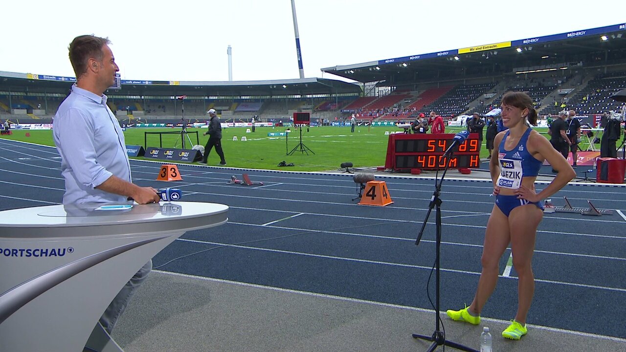 vlcsnap-2021-06-06-14h44m22s180.jpg