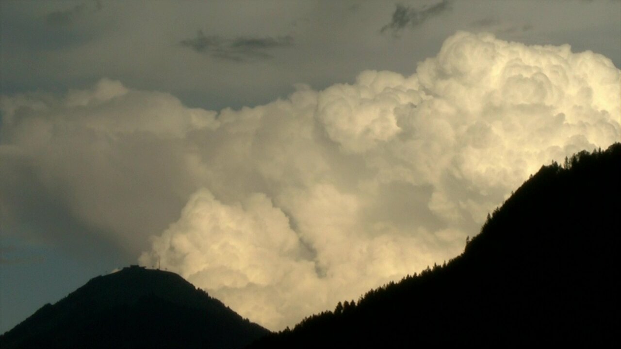 vlcsnap-2021-06-26-19h14m40s175.jpg