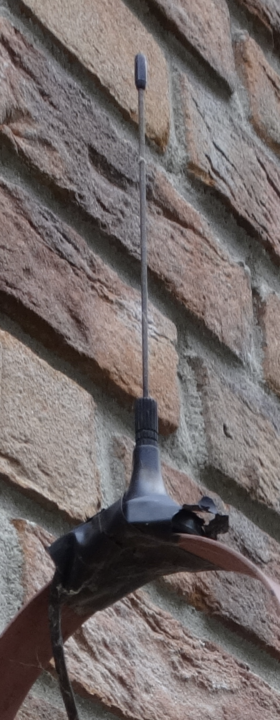 antenne.thumb.png.78708c2e06a946202f281182ad0b83fd.png