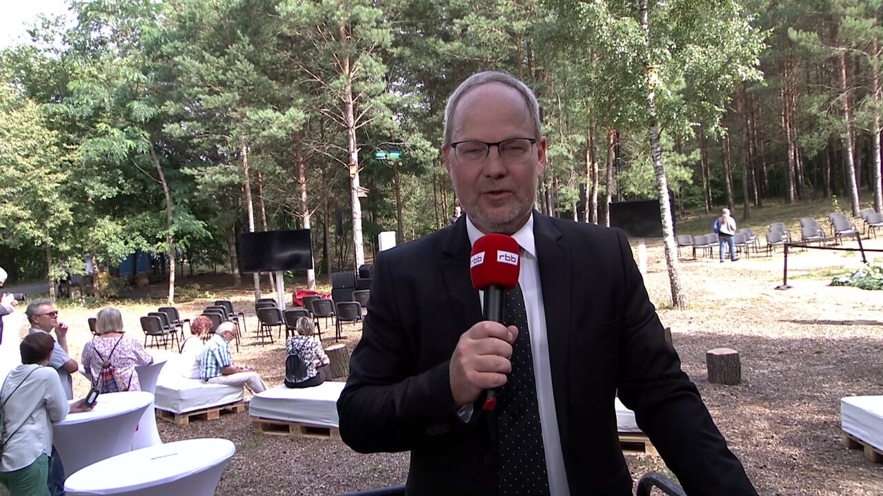 vlcsnap-2021-08-13-16h28m55s420.jpg