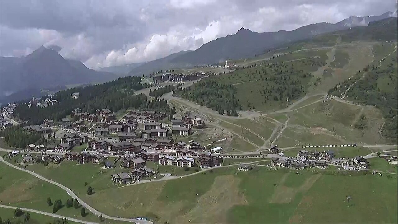 vlcsnap-2021-08-22-15h26m26s840.jpg