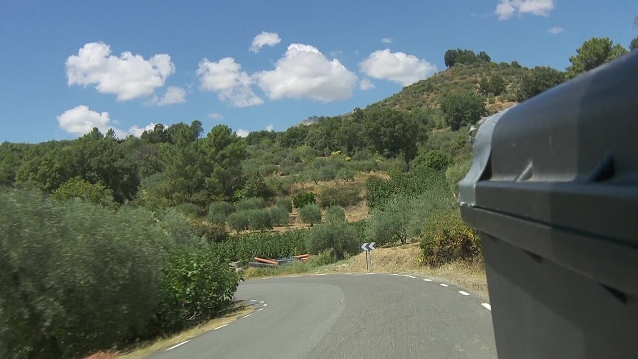 vlcsnap-2021-08-29-14h24m57s198.jpg