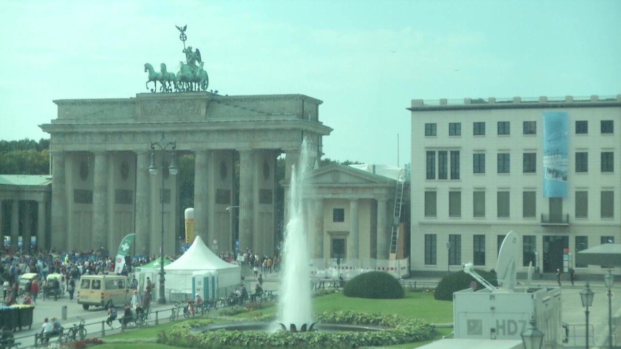 vlcsnap-2021-09-26-13h21m48s373.jpg