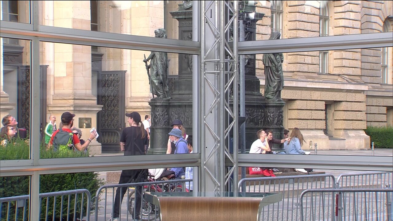 vlcsnap-2021-09-26-17h04m51s729.jpg