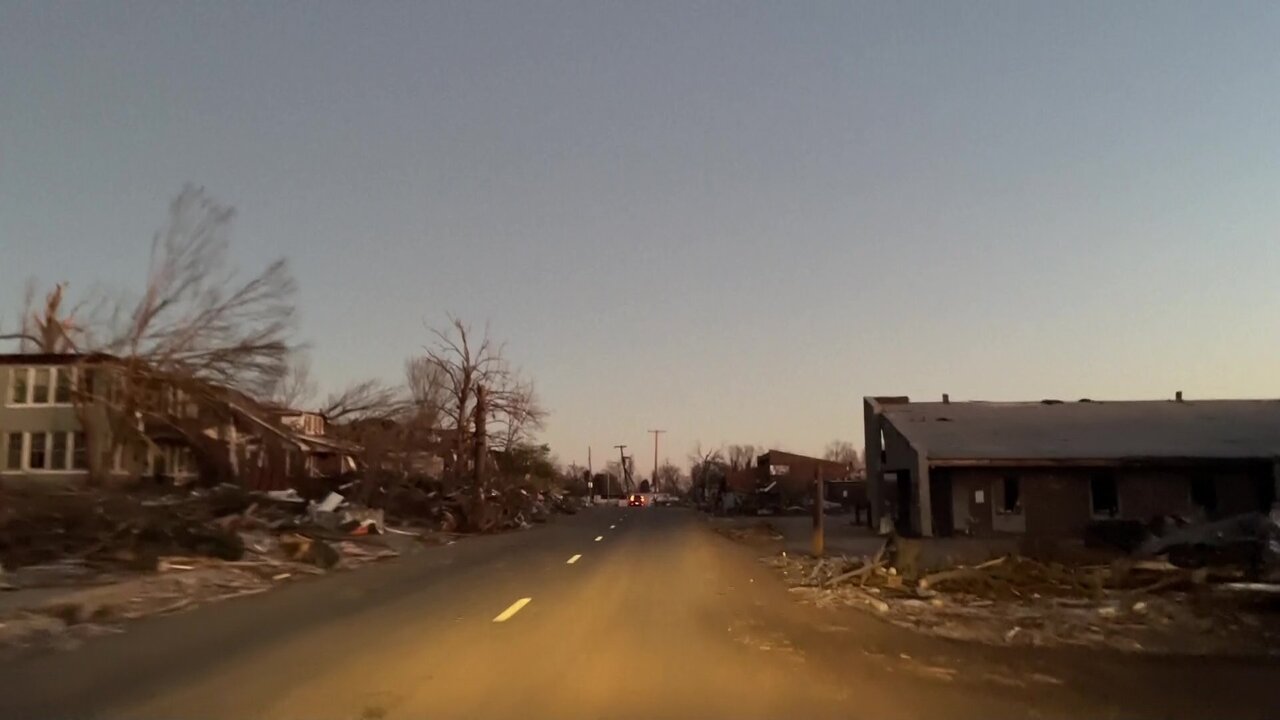 vlcsnap-2021-12-13-19h22m24s757.jpg