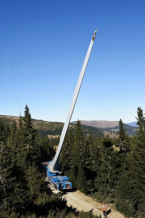 csm_Blade_Lifter3_0203dc26f6.thumb.jpg.817fd2f80575477965017571954ee87a.jpg