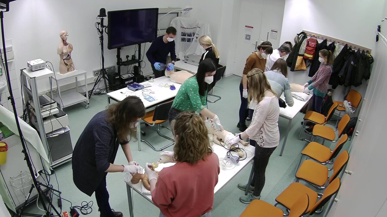 vlcsnap-2022-02-23-19h30m56s065.jpg