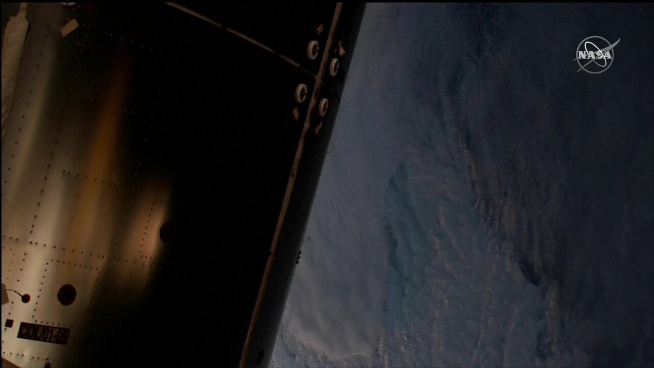 vlcsnap-2022-05-21-08h27m46s415.jpg