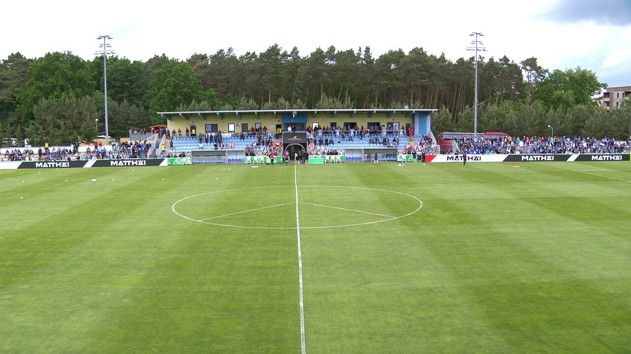 vlcsnap-2022-05-21-14h02m32s108.jpg