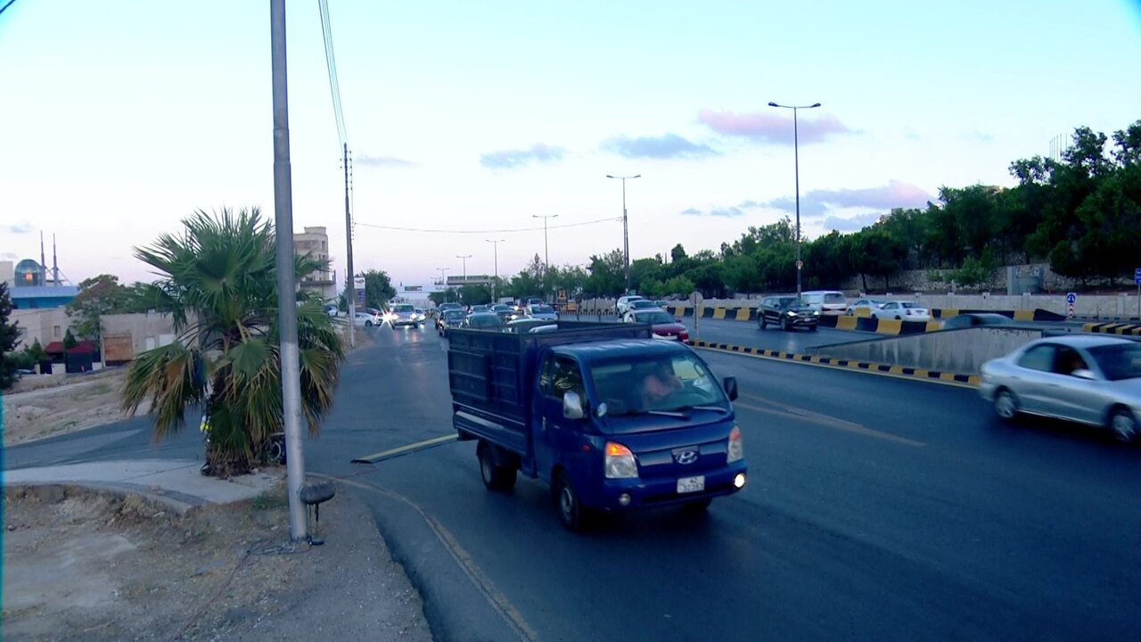 vlcsnap-2022-06-21-19h04m19s674.jpg