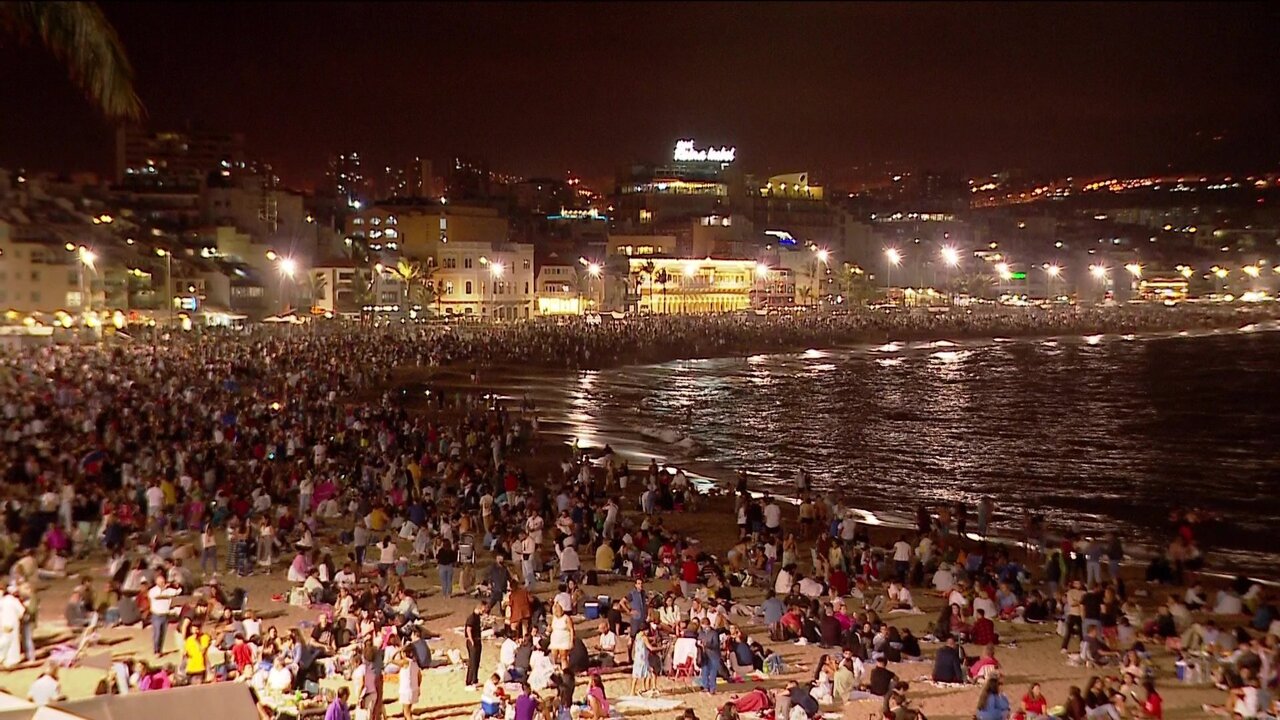 vlcsnap-2022-06-23-23h42m02s981.jpg