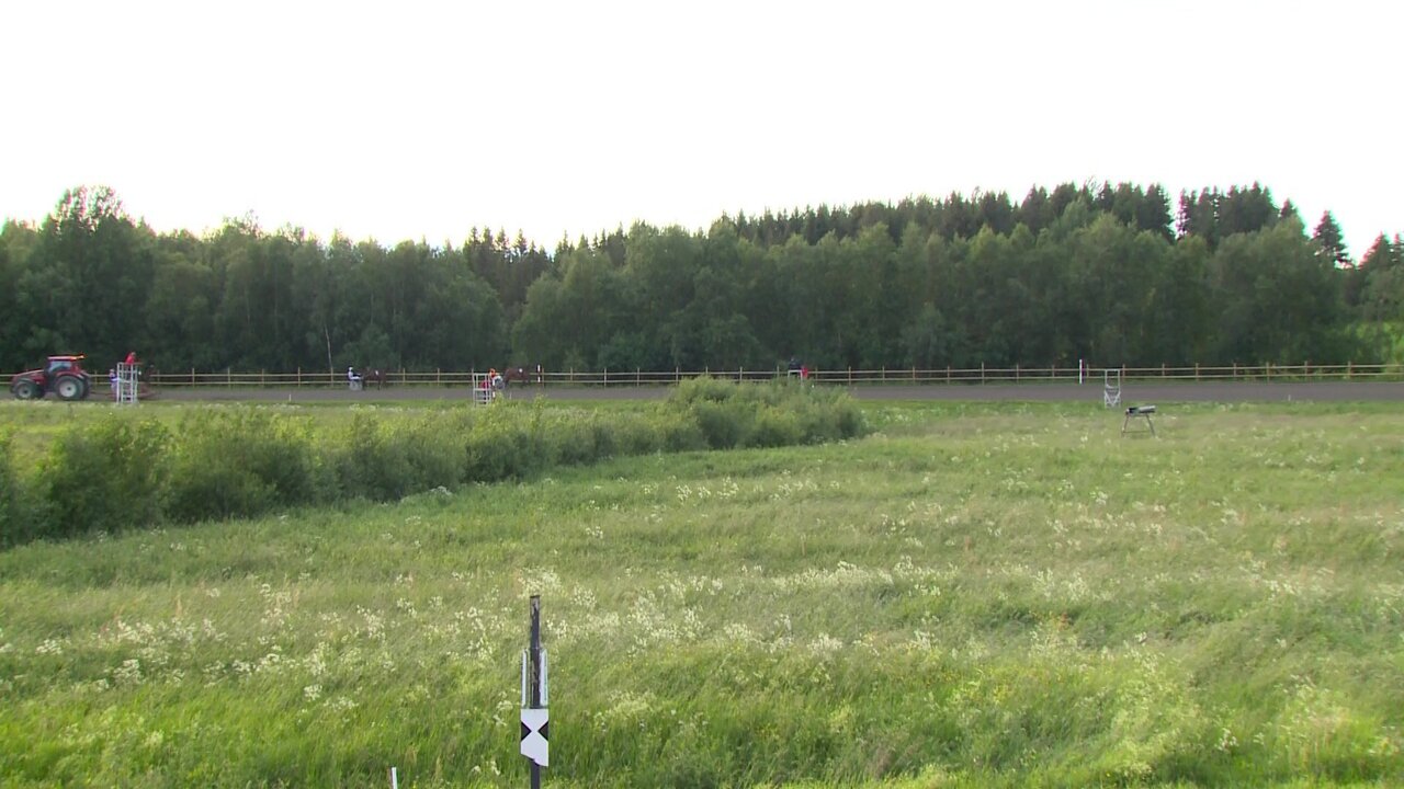 vlcsnap-2022-07-02-21h44m02s458.jpg