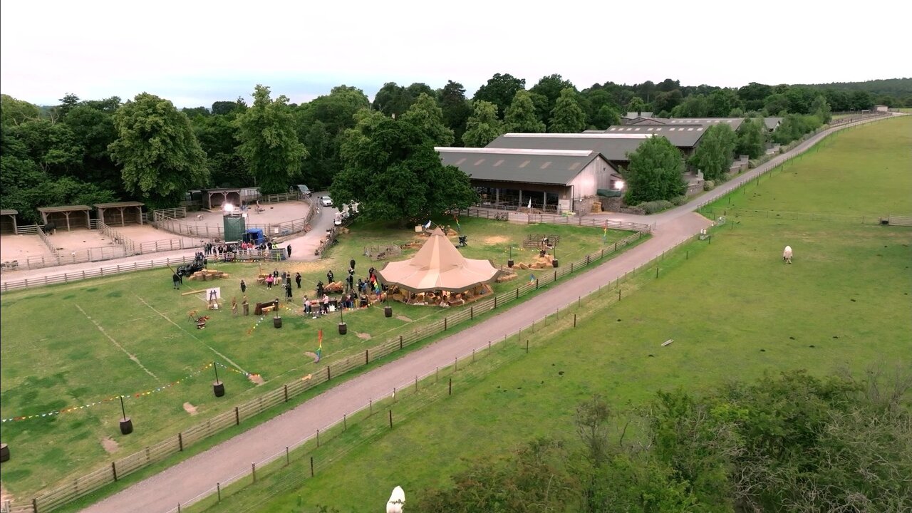 vlcsnap-2022-07-06-22h01m58s191.jpg
