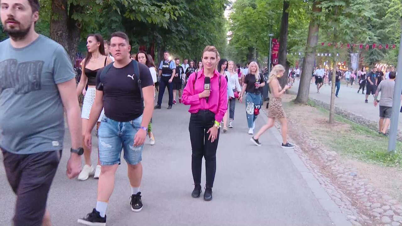 vlcsnap-2022-08-05-22h08m06s944.jpg
