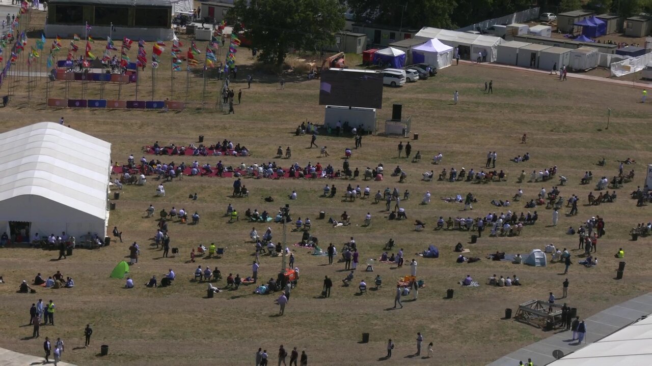 vlcsnap-2022-08-06-15h12m27s464.jpg