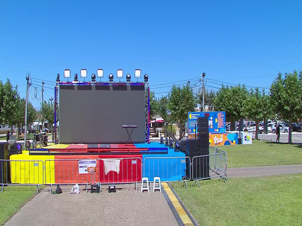 vlcsnap-2022-08-21-14h04m31s683.jpg