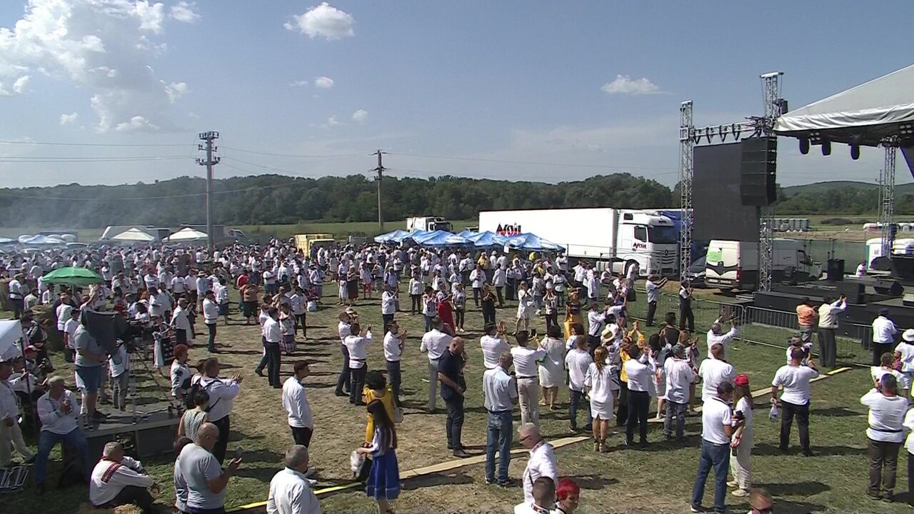 vlcsnap-2022-08-27-14h12m09s629.jpg