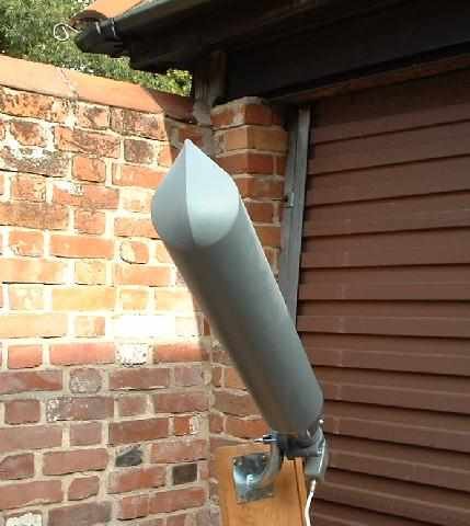 pulsat-lx-2000-antenna-end-view.jpg