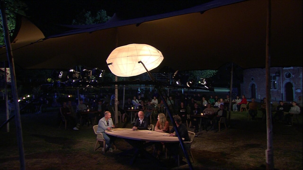 vlcsnap-2022-09-07-23h11m41s854.jpg
