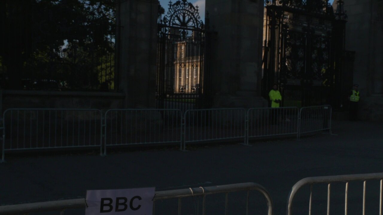 vlcsnap-2022-09-12-19h33m10s316.jpg