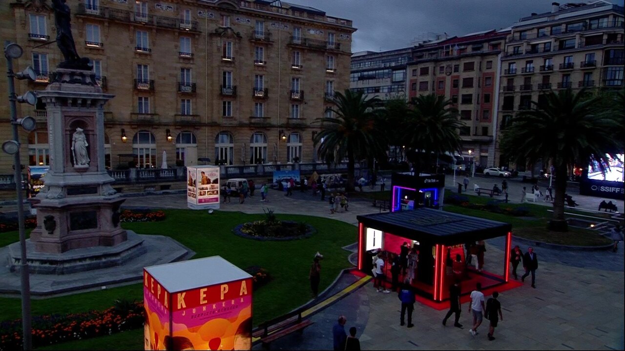 vlcsnap-2022-09-16-21h09m02s344.jpg