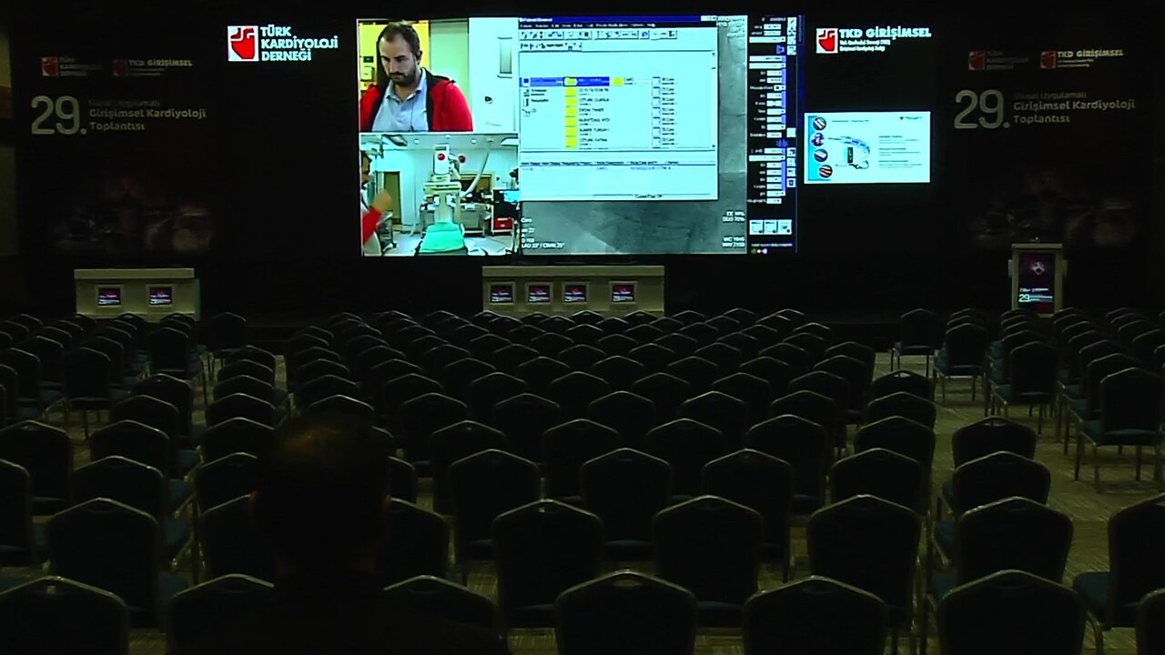 vlcsnap-2022-10-13-23h17m53s874.jpg