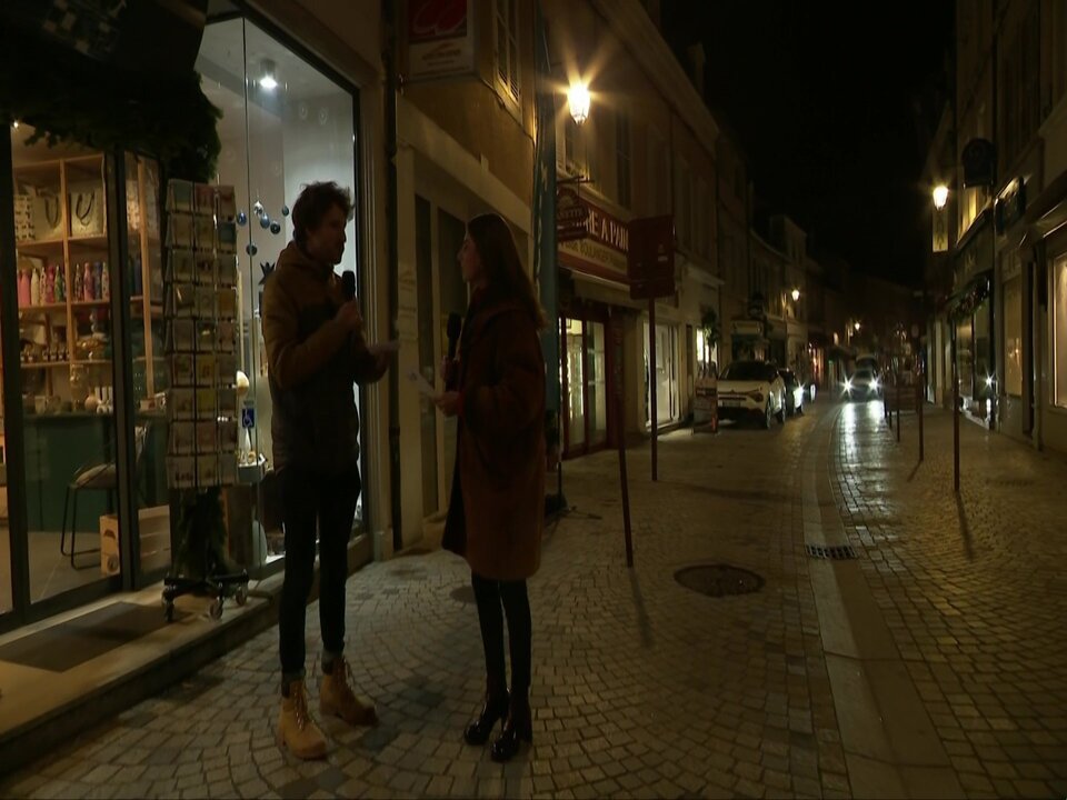 vlcsnap-2022-12-01-19h21m19s048.jpg