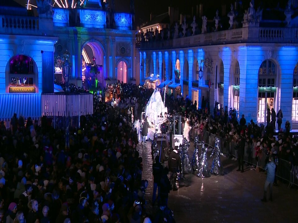 vlcsnap-2022-12-03-20h25m35s243.jpg