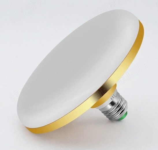 2112446091_Ufo-ledlampfront.jpg.3ee4b3665826609e6050115adb7b8730.jpg