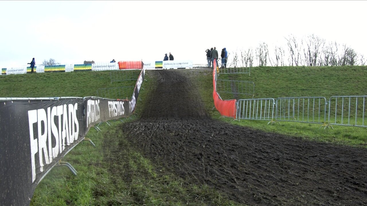 vlcsnap-2023-01-15-13h34m22s906.jpg