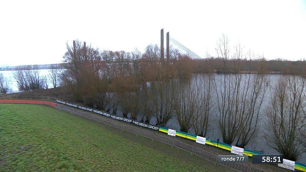 vlcsnap-2023-01-15-16h35m44s787.jpg