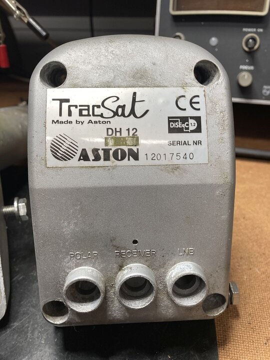 connectors DH12.jpg