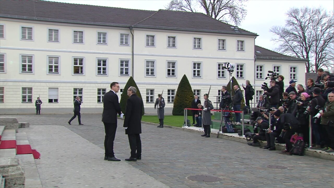 vlcsnap-2023-03-29-19h23m52s296.jpg