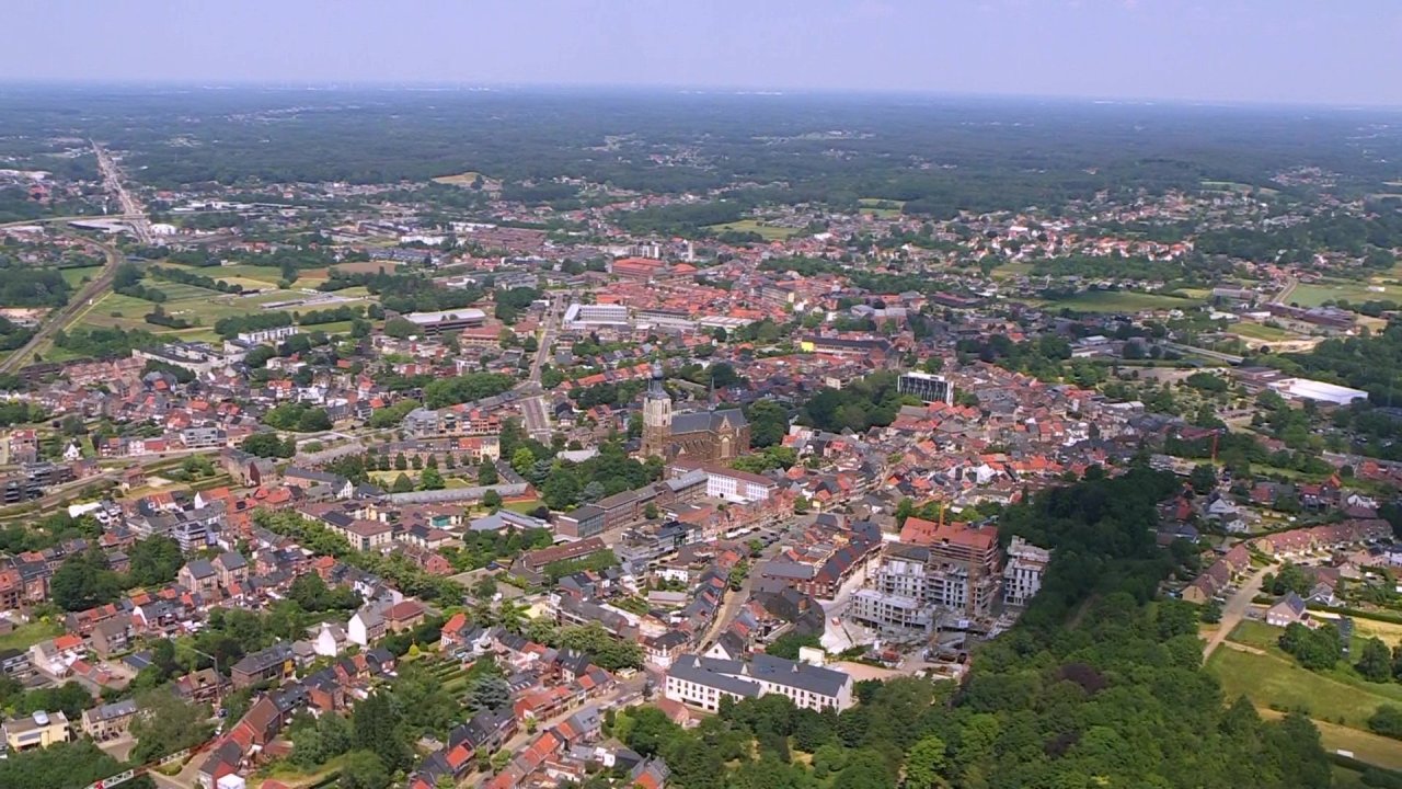 vlcsnap-2023-06-10-15h33m57s817.jpg