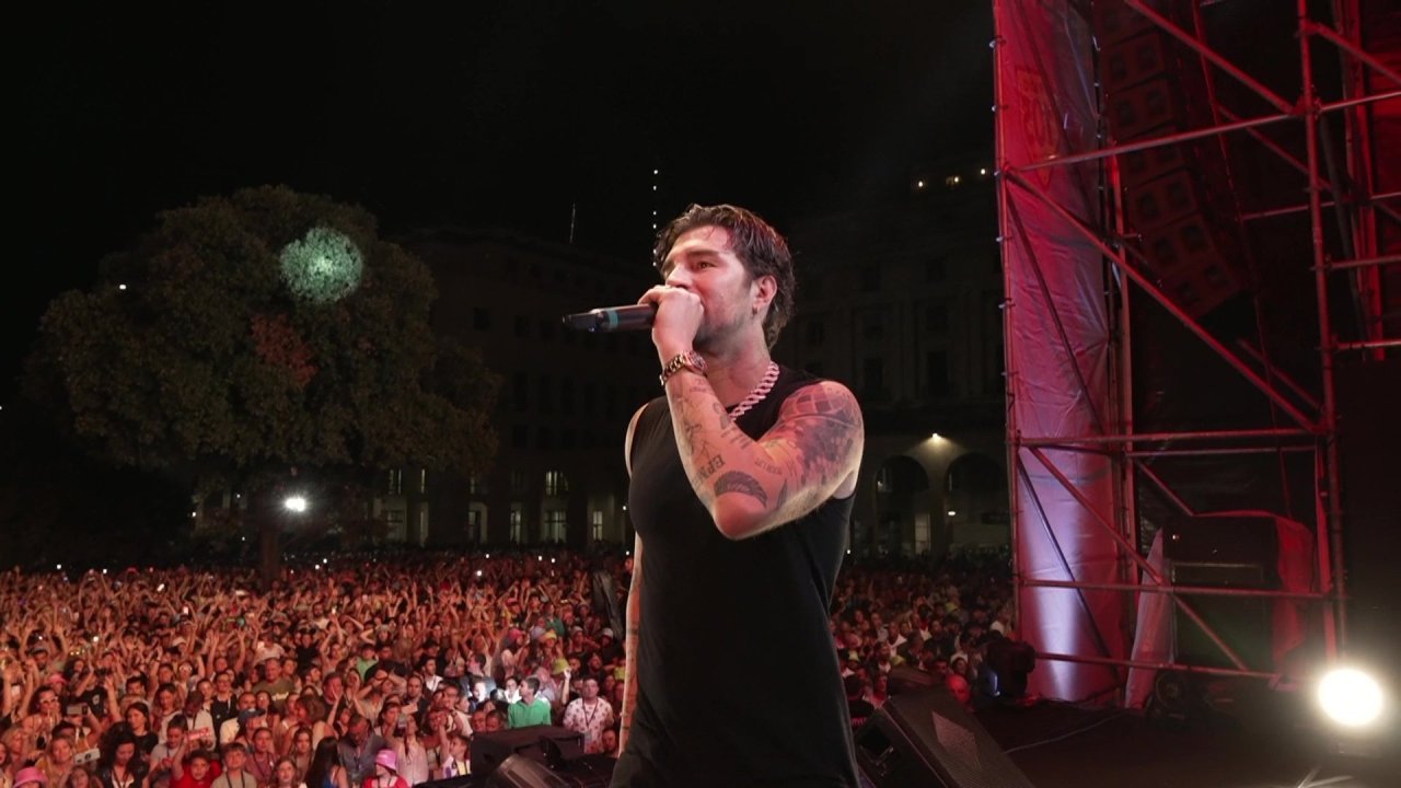 vlcsnap-2023-06-30-23h03m41s620.jpg