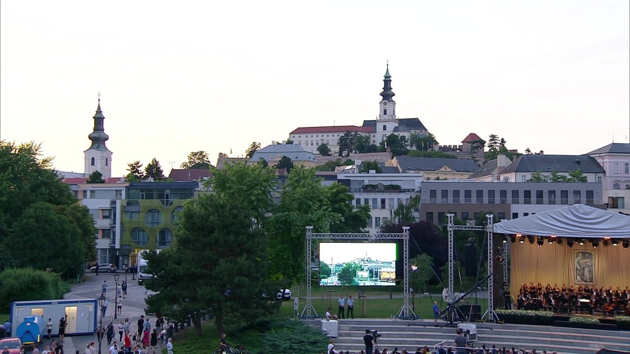 vlcsnap-2023-07-04-20h54m36s036.jpg