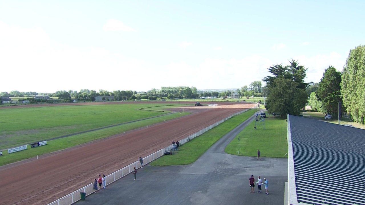 vlcsnap-2023-08-20-11h40m24s747.jpg