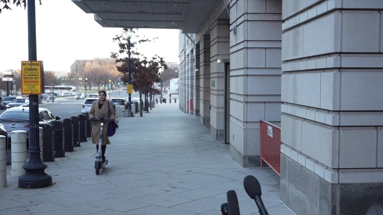 vlcsnap-2023-12-15-22h27m40s735.jpg