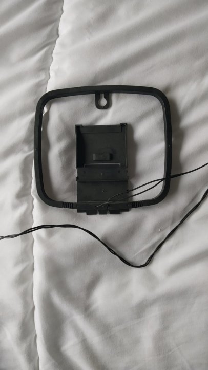 denon_antenne.thumb.jpg.d3c24e90f6e15056c1388755d0d43f4b.jpg