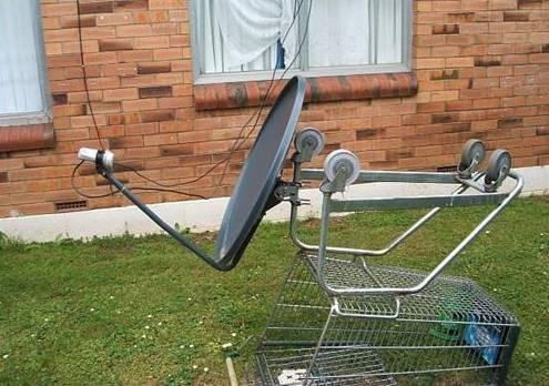 how-NOT-to-install-a-satellite-dish.jpg.3a0eda2cb74d7f4c5670f14b9b22cb72.jpg